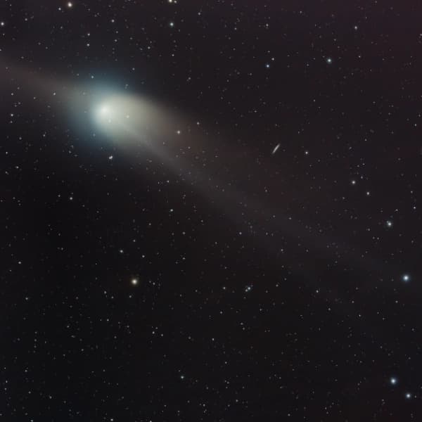 Comet E3 2022 ZTF